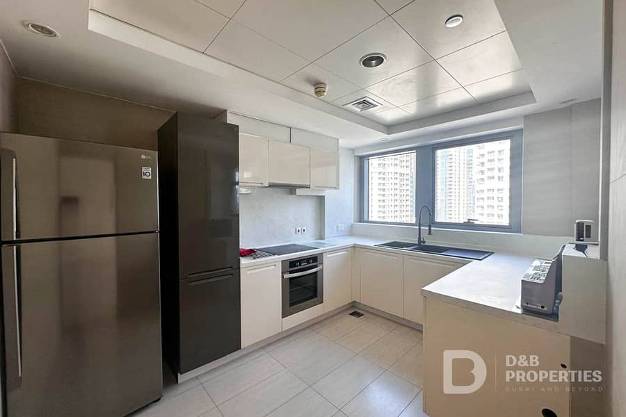 Fountain Boulevard View | Largest Layout | Bright