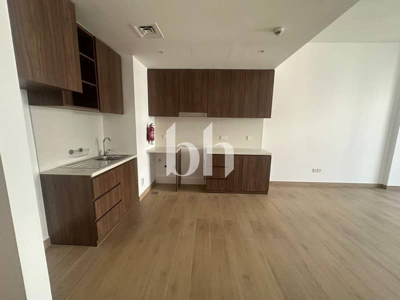 Ready to Move | Pool View | Partial Sea View