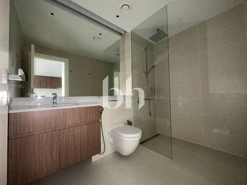 Ready to Move | Pool View | Partial Sea View - Image 6