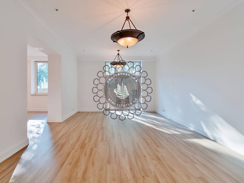 Garden apartment | Huge Study | 2 Parking