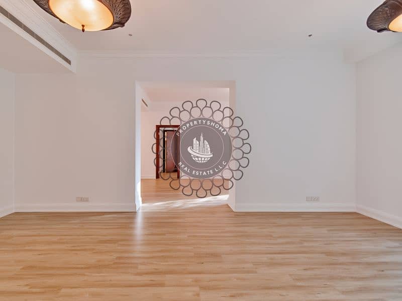 Garden apartment | Huge Study | 2 Parking