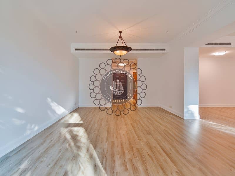 Garden apartment | Huge Study | 2 Parking