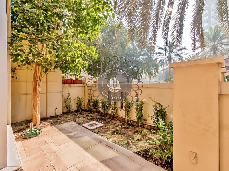 Garden apartment | Huge Study | 2 Parking - Image 20