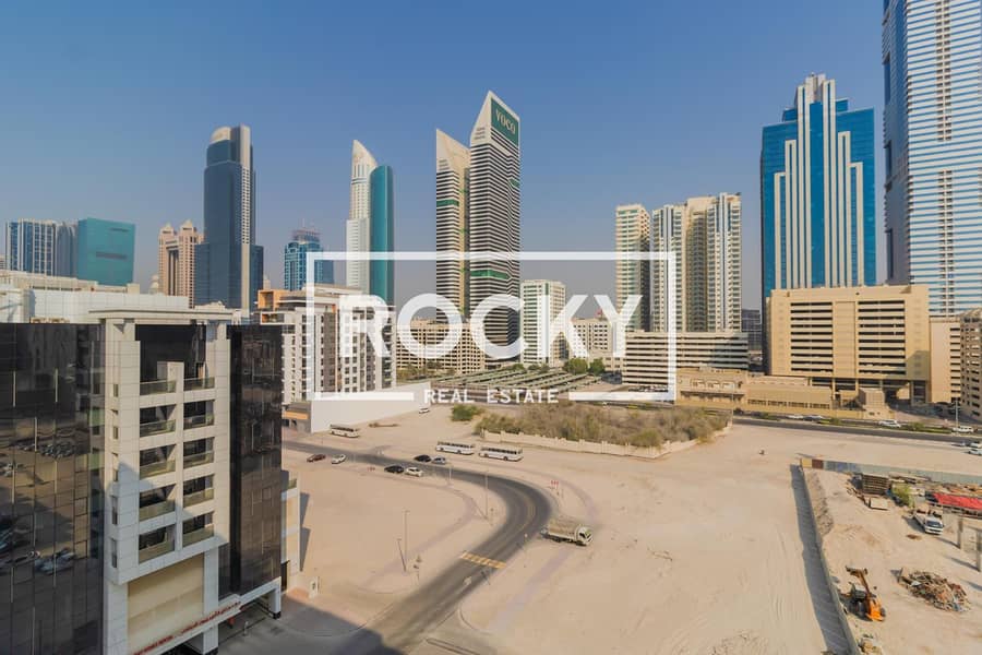 1 B/R | Pool & Gym - Image 14