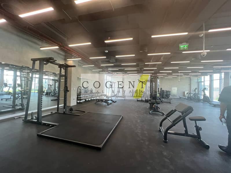 Walk From Grocery Store | Vacant End Jan | Hot Deal - Image 20