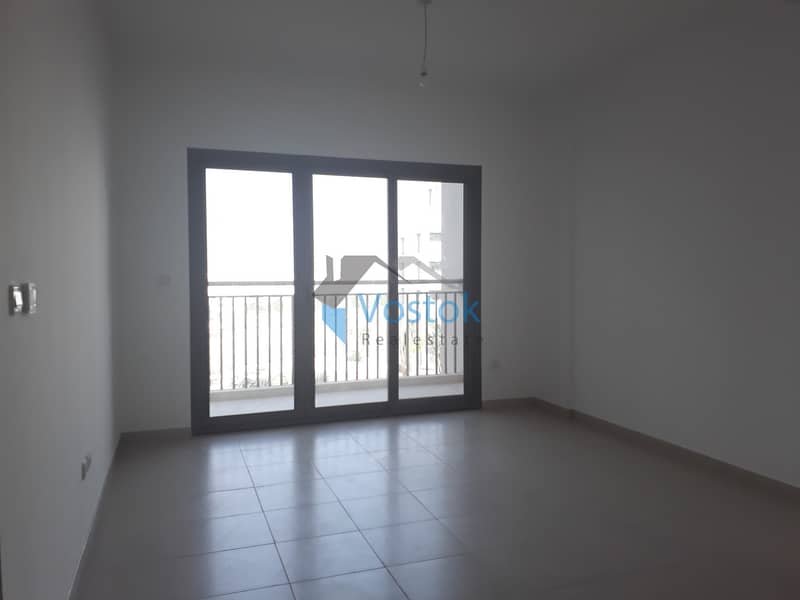2 Br For Sale in Town Square, Zahra Apartments 1B