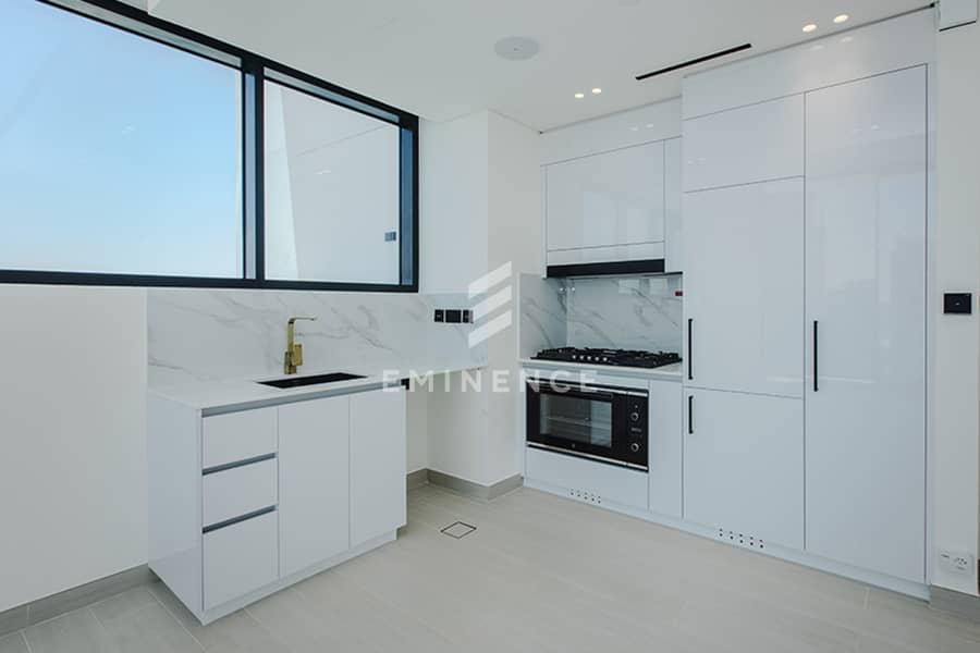 Brand New | | Ready to Move In | Huge