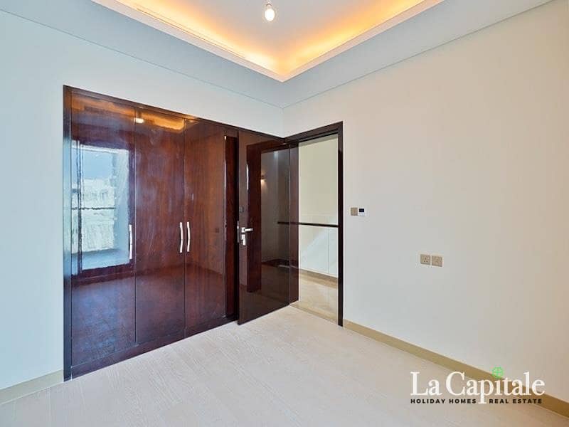 Single Row | Brand New | Ready to Move In - Image 8