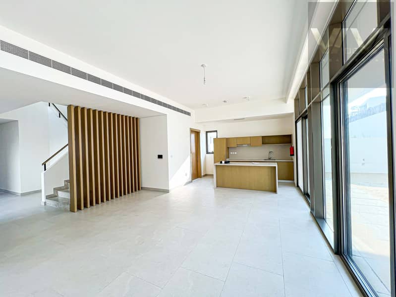 Maid & Driver Room | Private Pool | Landscaped Brand New | Single Row | Prime Location - Image 10