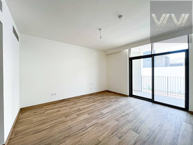 Maid & Driver Room | Private Pool | Landscaped Brand New | Single Row | Prime Location - Image 6