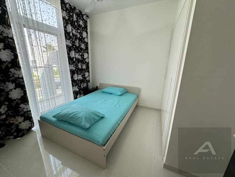 FULLY FURNISHED TOWNHOUSE | 3 BED+3 BATH | SPACIOUS LAY OUT | VACANT - Image 8