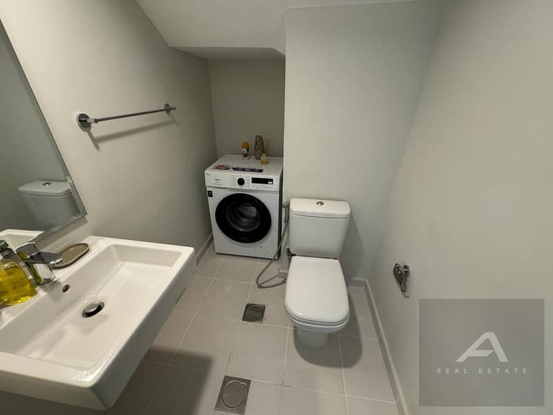 FULLY FURNISHED TOWNHOUSE | 3 BED+3 BATH | SPACIOUS LAY OUT | VACANT - Image 12