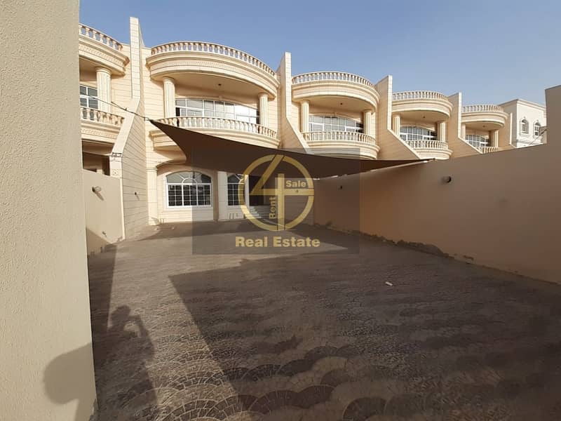Legend 5 BR Villa Maids with Covered Parking