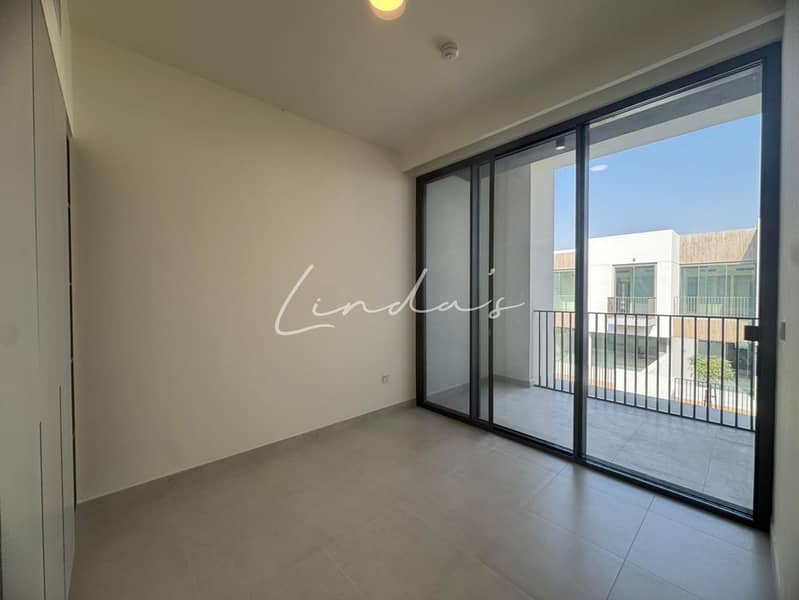 Corner - Big Plot | Ready Soon | Well Priced - Image 17