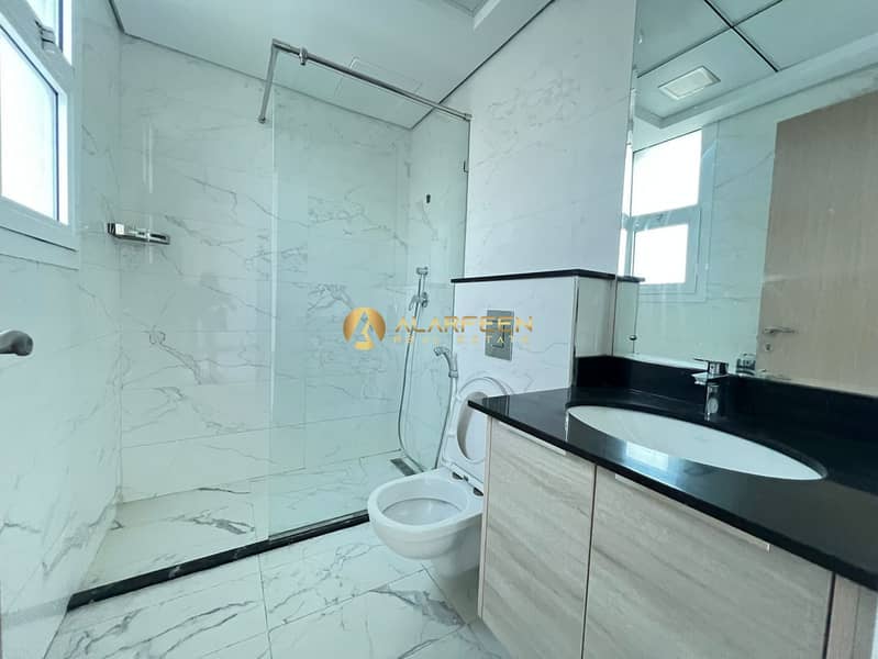 Spacious | Huge Layout | Prime Location - Image 11