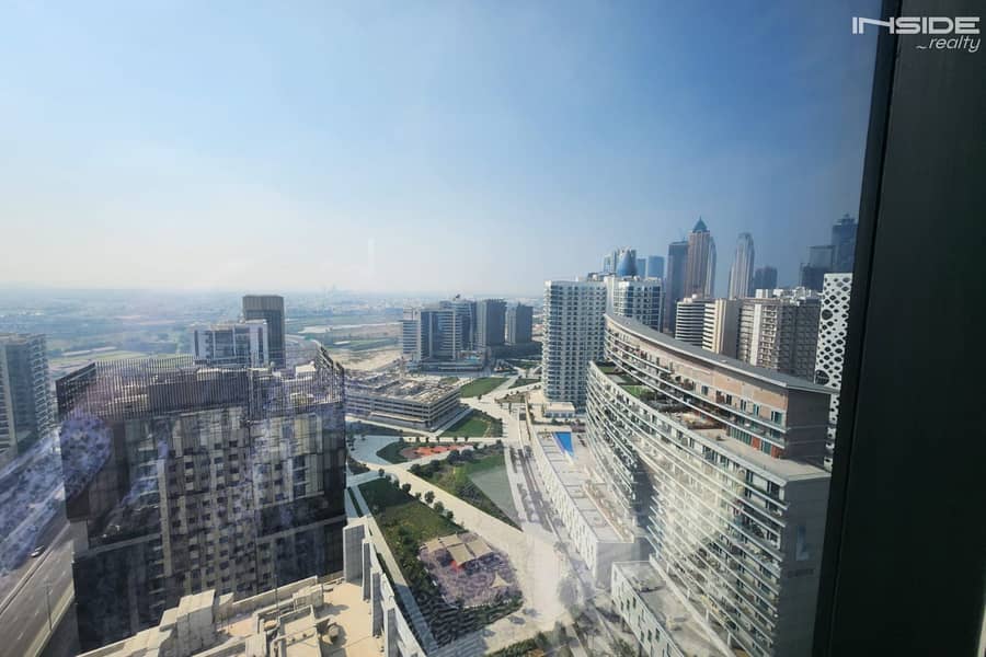 Biggest Layout | High Floor | Fully Furnished - Image 12