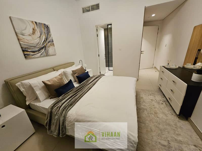 Fully Furnished 2 BR | High Floor Open views - Image 9