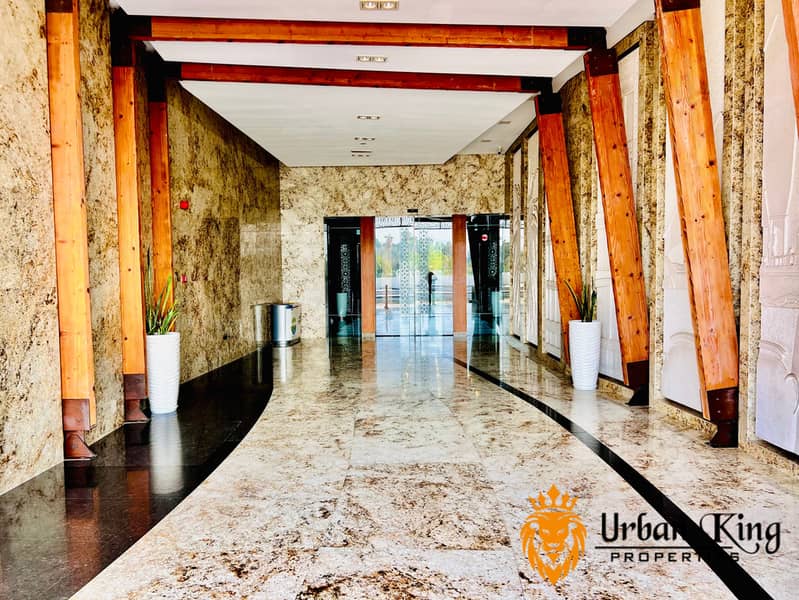 LIKE NEW 1BHK / CLOSE KITCHEN / HUGE LAYOUT - Image 18