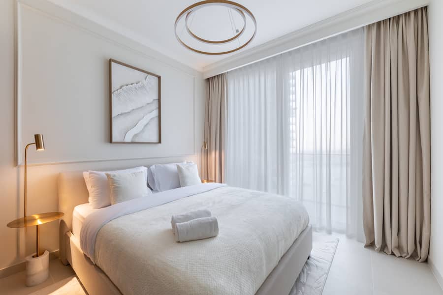 Chic 1BR Sea View – Palace Beach Residence 2