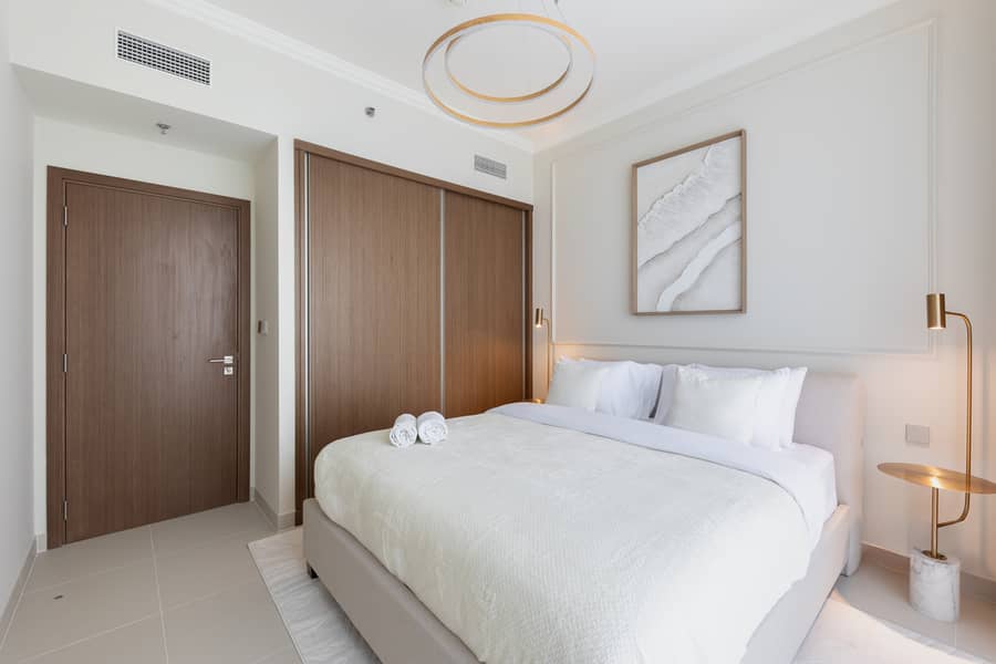 Chic 1BR Sea View – Palace Beach Residence 2 - Image 27