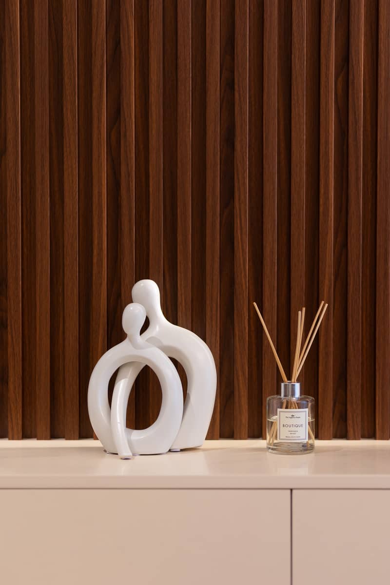 Chic 1BR Sea View – Palace Beach Residence 2 - Image 37