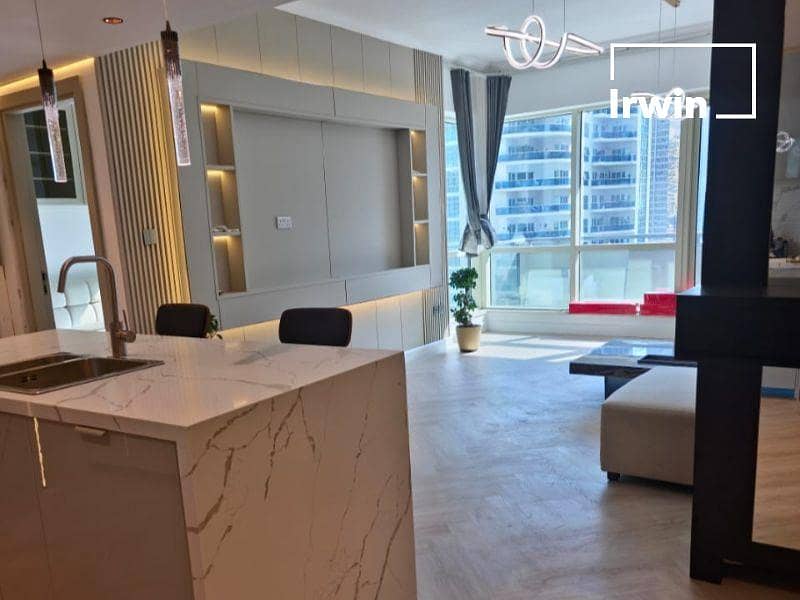 Fully Upgraded | Chic | Prime Location - Image 8