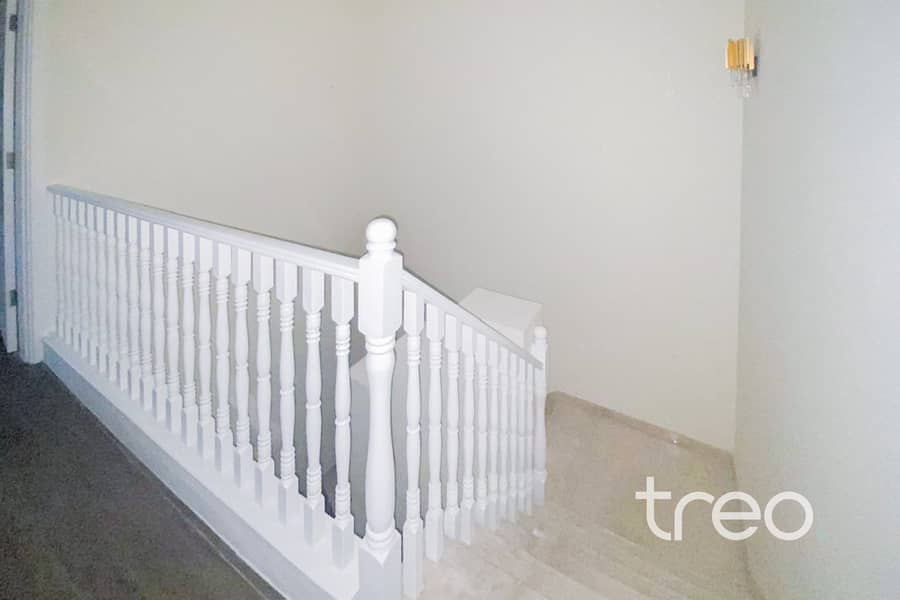 Fully Upgraded | Vacant | Pool Facing - Image 22