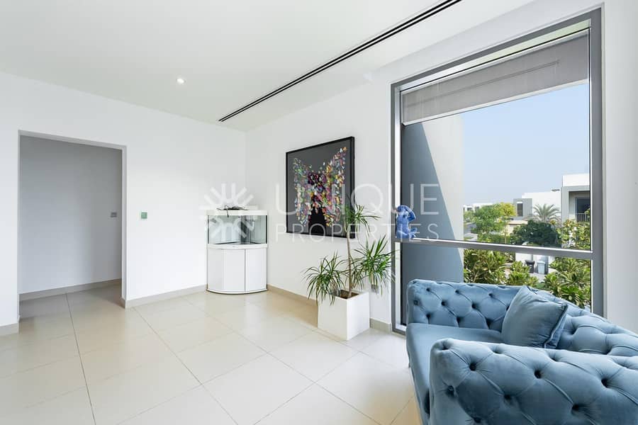 Exclusive | Private Pool | Rented | Near Amenities - Image 15