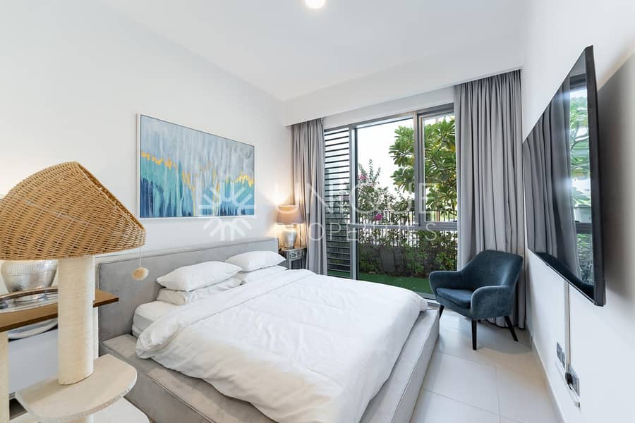 Exclusive | Private Pool | Rented | Near Amenities - Image 19