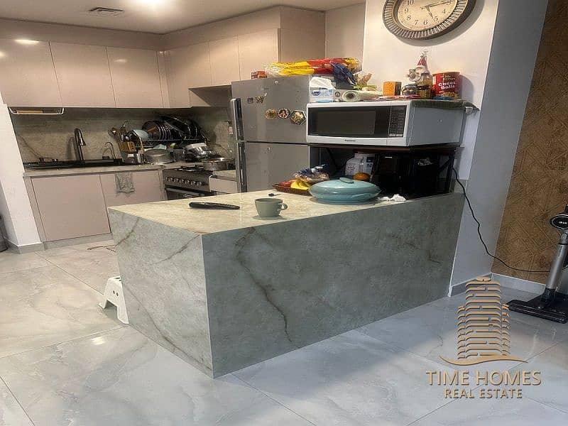 Fully Furnished | Vacant on 25th of Dec | Corner Upgraded