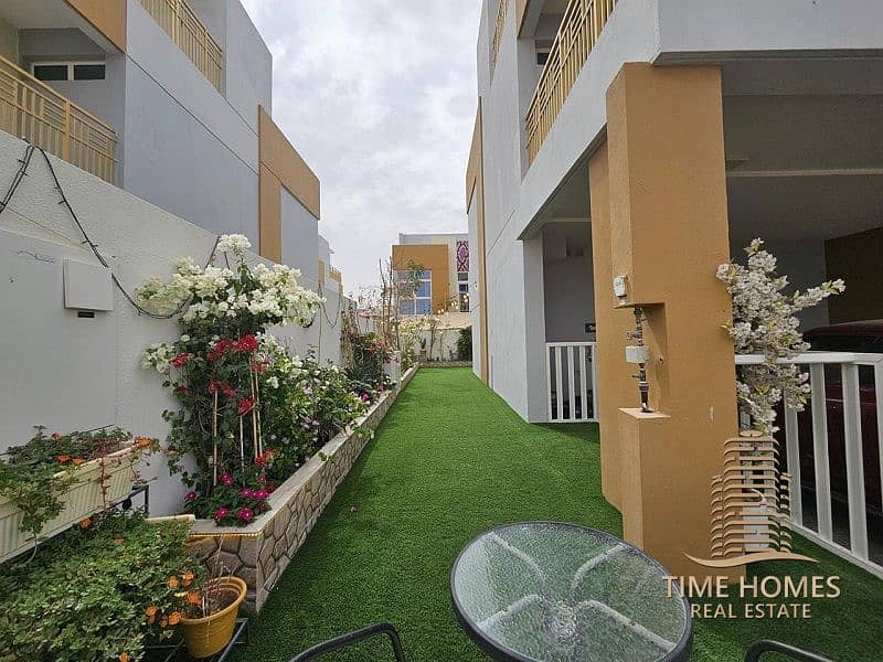 Fully Furnished | Vacant on 25th of Dec | Corner Upgraded