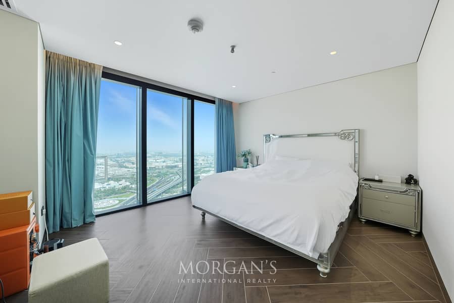 Spacious 2 BR Duplex | High Floor | Furnished