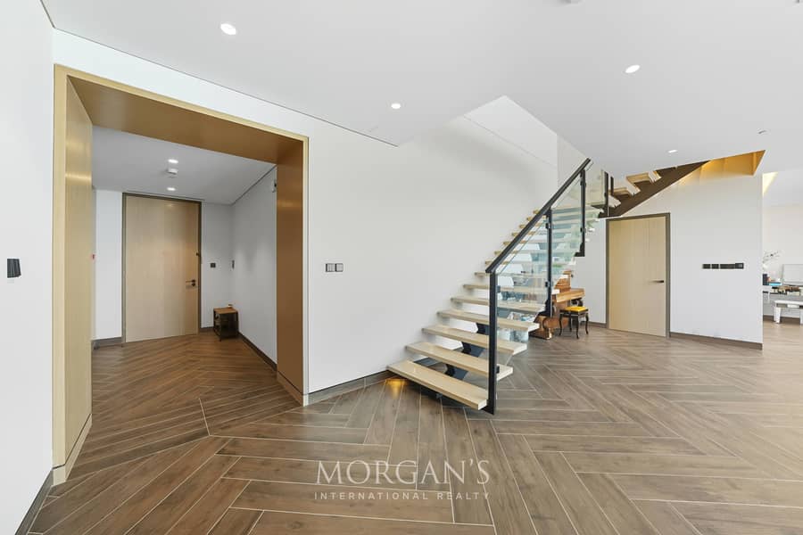 Spacious 2 BR Duplex | High Floor | Furnished - Image 13