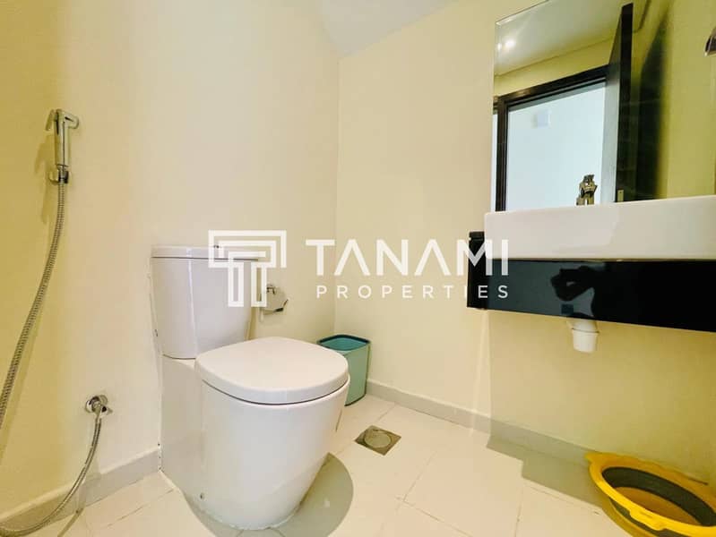 FURNISHED | 3 BED + MAIDS | CORNER UNIT - Image 13