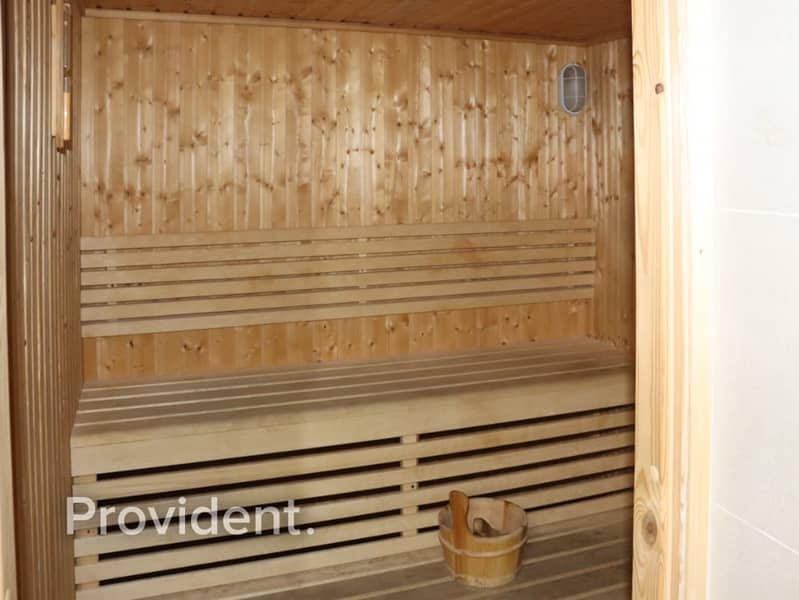 Chiller Free | Pool View| Slightly Negotiable