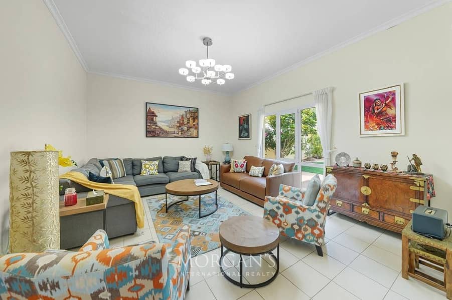 Exceptional 3 BR Villa with Great Views - Image 6