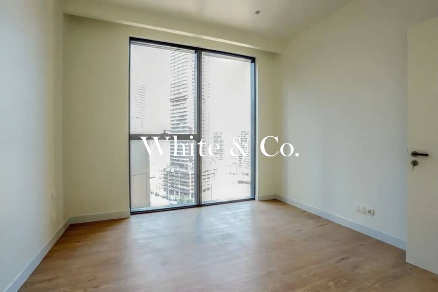 Upgraded | Vacant Now | Dubai Mall Access - Image 11