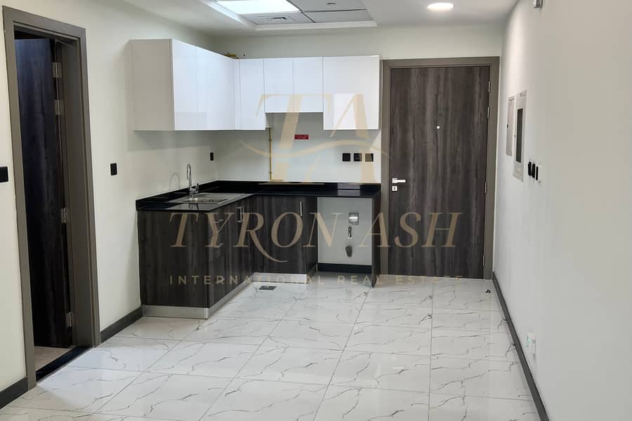 BRAND NEW | VACANT | PRIME LOCATION - Image 7