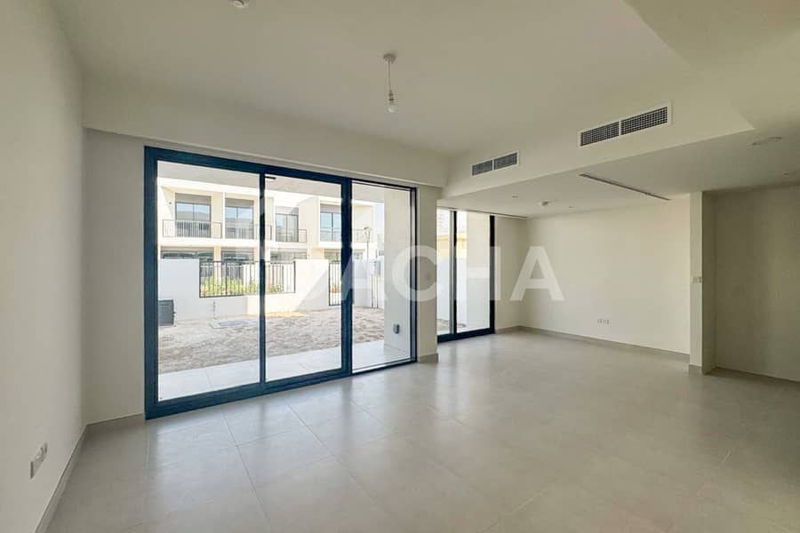 Green Belt | Close to Pool | VOT