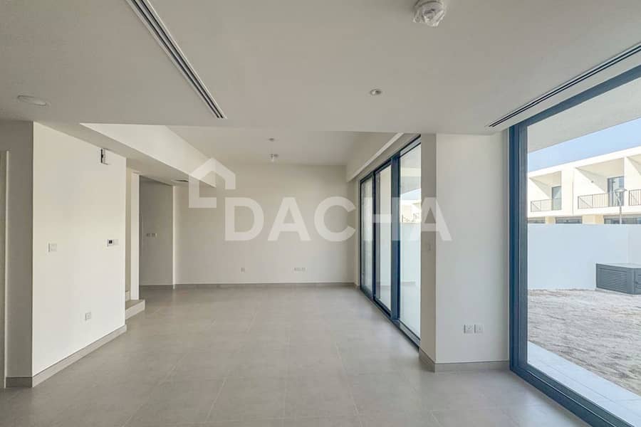 Green Belt | Close to Pool | VOT