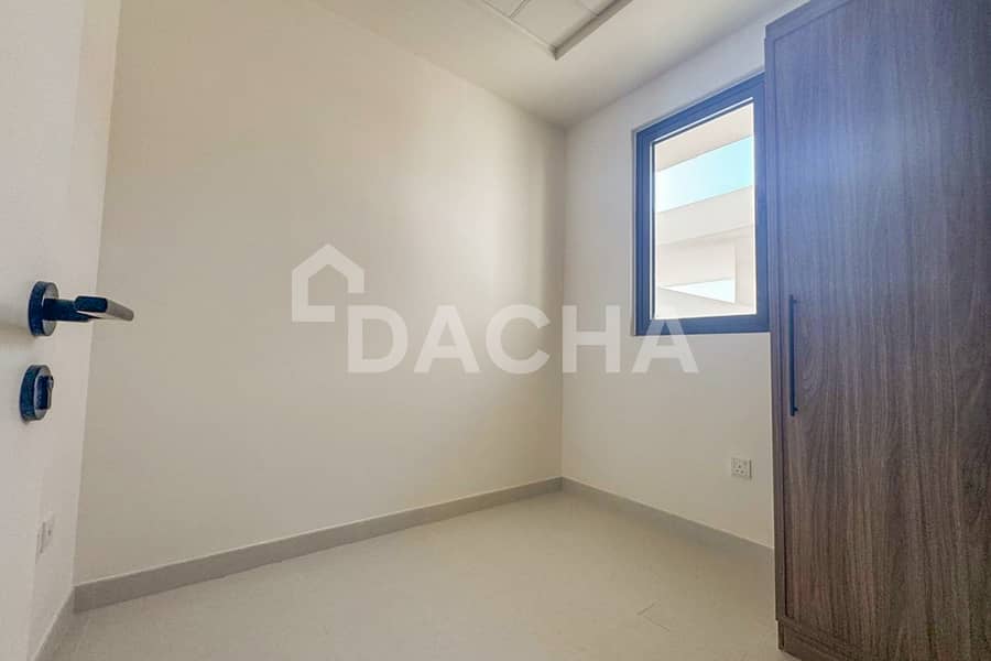 Green Belt | Close to Pool | VOT - Image 14