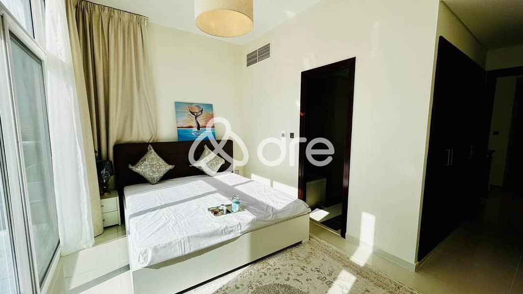 Fully Furnished | Single Row | Vacant - Image 8