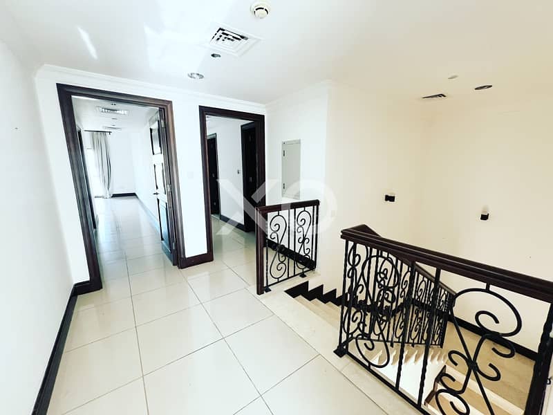 Huge Penthouse |Great Location | Park View - Image 11