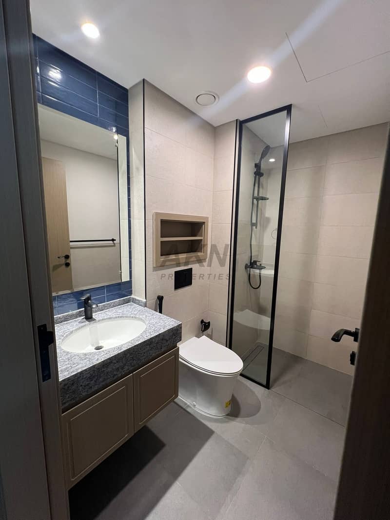 Spacious 3 bhk +Maid | Brand new | Vacant - Image 14