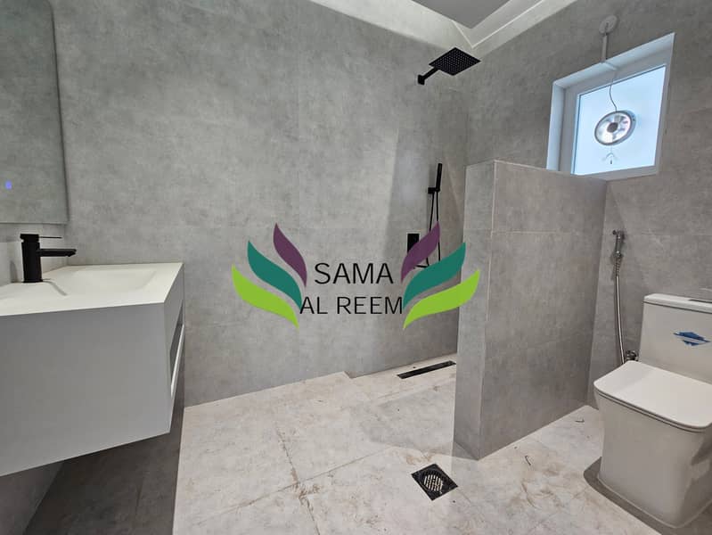 Renovated | Mature Garden | 3 Bed +Maid | Jumeirah 3 - Image 22