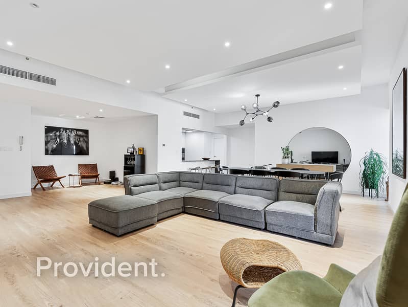 Upgraded | Vacant Soon | Close to Beach Upgraded | Vacant Soon | Close to Beach