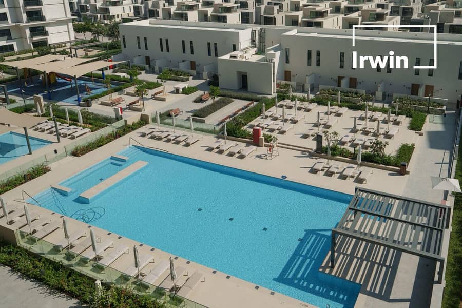 Pool view | Corner unit | Villas view.