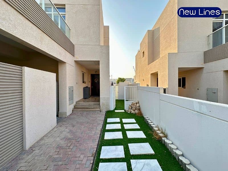 Vastu | Corner Unit | Single Row