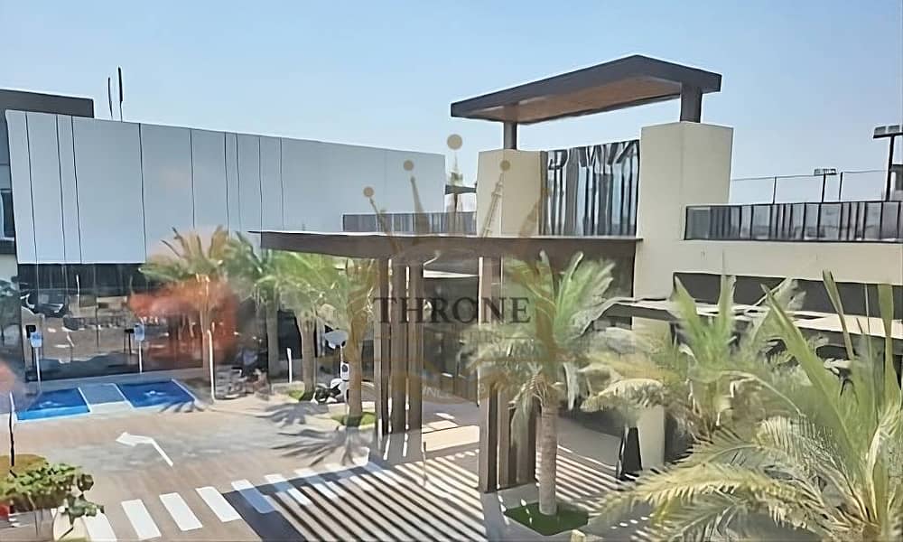 Resale I Genuine Listing I Well Maintained - Image 11