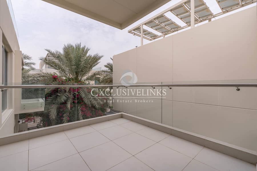 Vacant on Transfer | Close to Plaza and Pool - Image 22